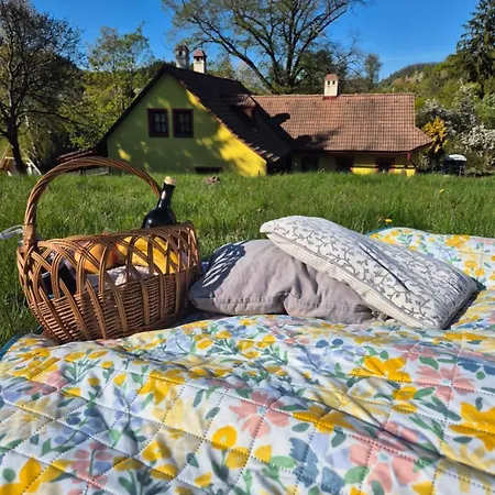Pod Lipou - štiavnické Vrchy Hébergement de vacances Kopanice